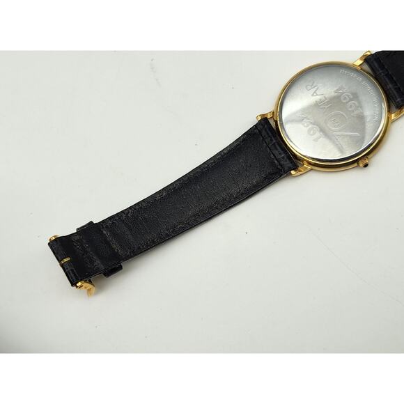 Movado Museum Classic Gold Tone Quartz Men's Wristwatch - New Battery - Picture 13 of 16